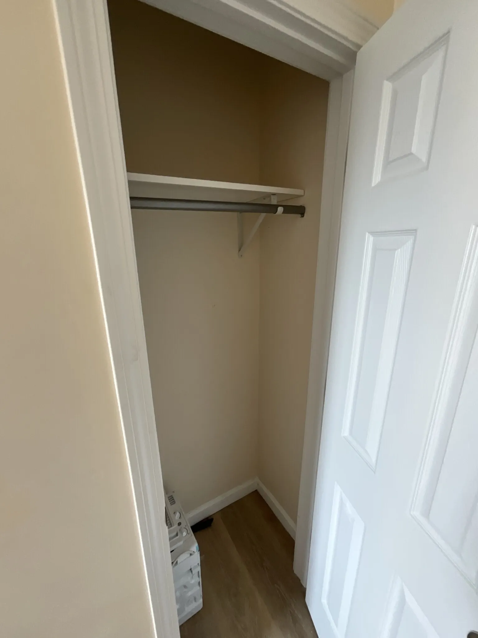 3 bed, 1 bath apartment for rent at 871 Harrison Ave Unit 3, Roxbury — photo 17 of 34