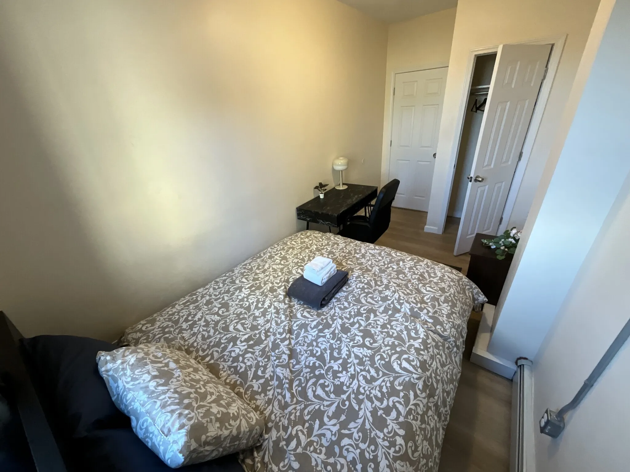 3 bed, 1 bath apartment for rent at 871 Harrison Ave Unit 3, Roxbury — photo 21 of 34