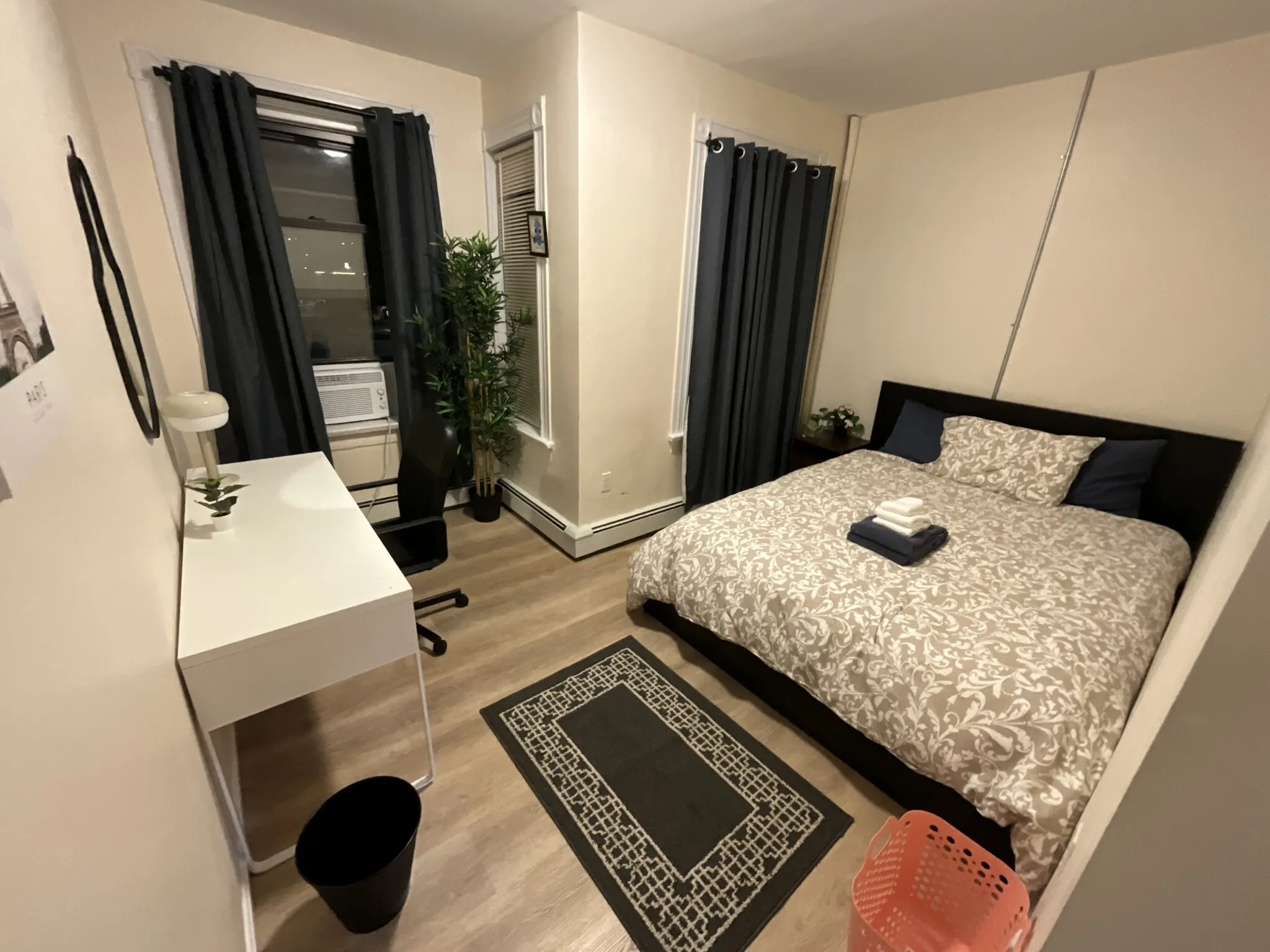 3 bed, 1 bath apartment for rent at 871 Harrison Ave Unit 3, Roxbury — photo 12 of 34