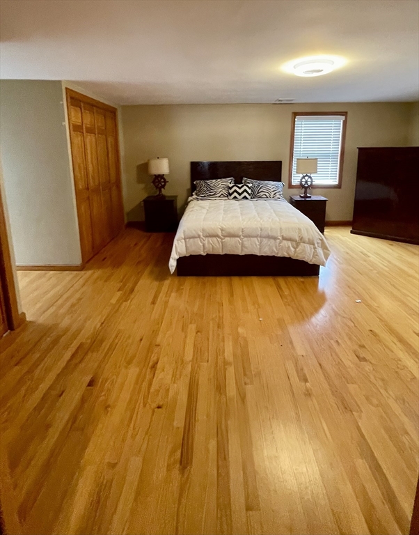 4 bed, 2 bath apartment for rent at 871 King St, Fall River — photo 28 of 37