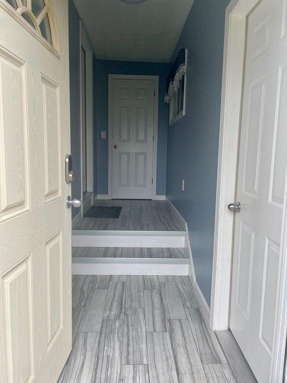 4 bed, 2 bath apartment for rent at 871 King St, Fall River — photo 9 of 37