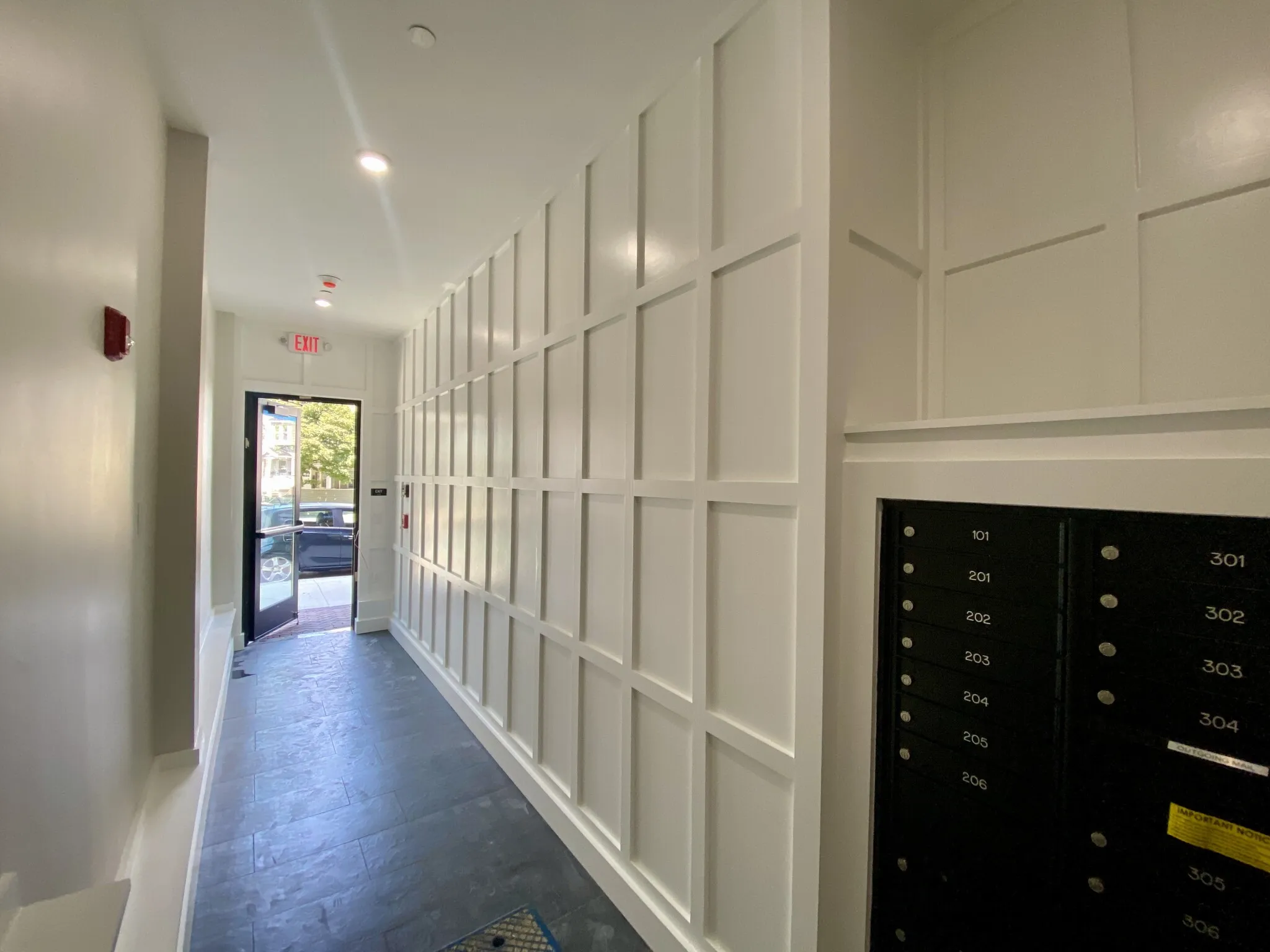 Studio bed, 1 bath apartment for rent at 872 Broadway Unit 202, Tufts — photo 14 of 19