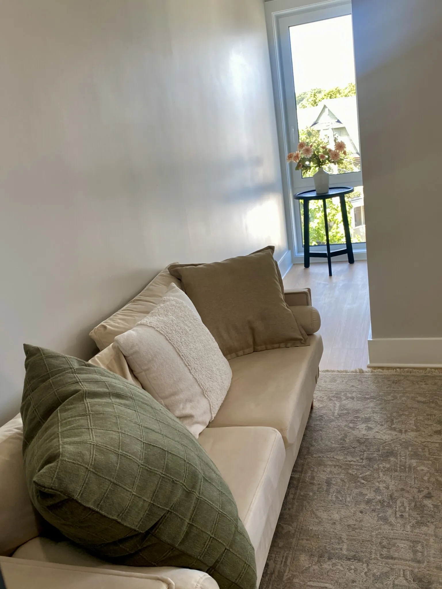 Studio bed, 1 bath apartment for rent at 872 Broadway Unit 305, Tufts — photo 4 of 18