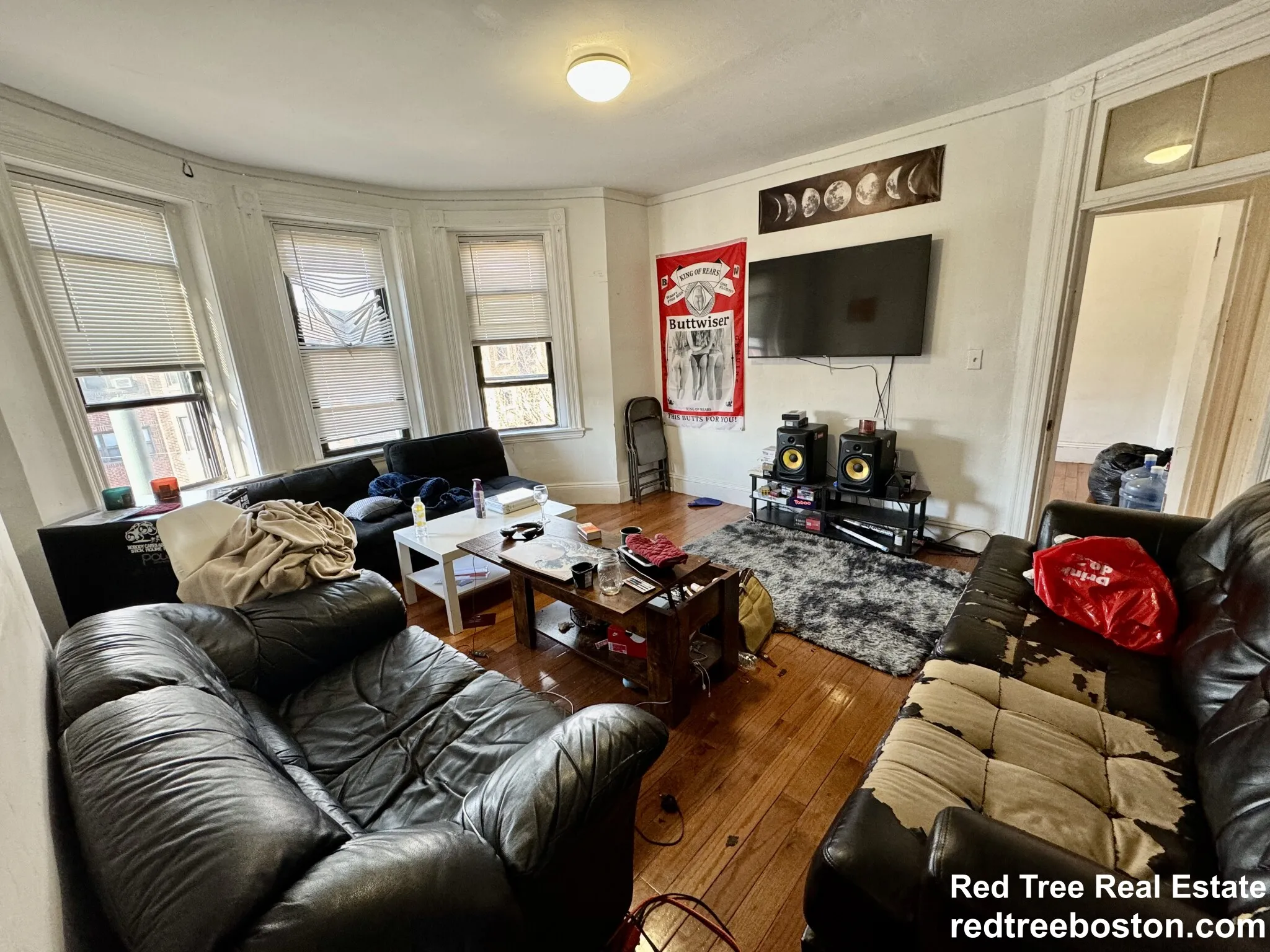 4 bed, 1 bath apartment for rent at 872 Huntington Ave Unit 3A, Mission Hill — photo 2 of 15