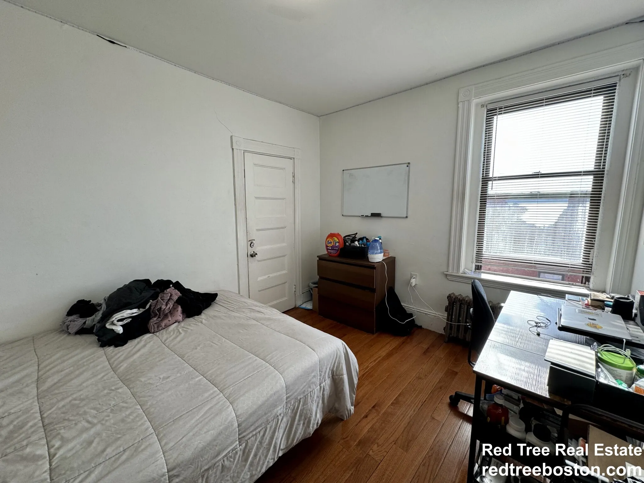 4 bed, 1 bath apartment for rent at 872 Huntington Ave Unit 3A, Mission Hill — photo 7 of 15