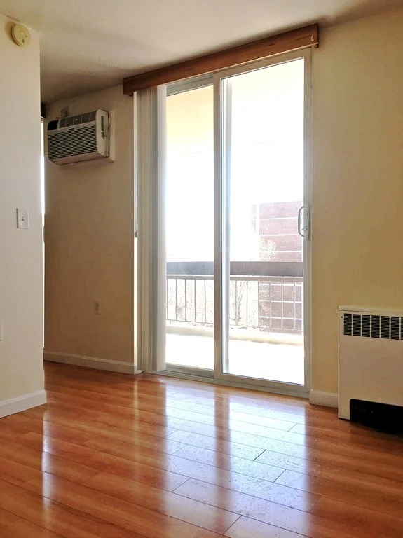 1 bed, 1 bath apartment for rent at 872 Mass Ave Unit 311, Central Square — photo 7 of 12