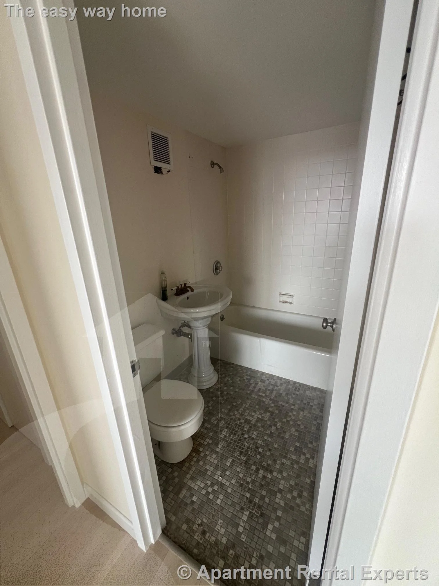 2 bed, 2 bath apartment for rent at 872 Massachusetts Ave, Central Square — photo 7 of 21
