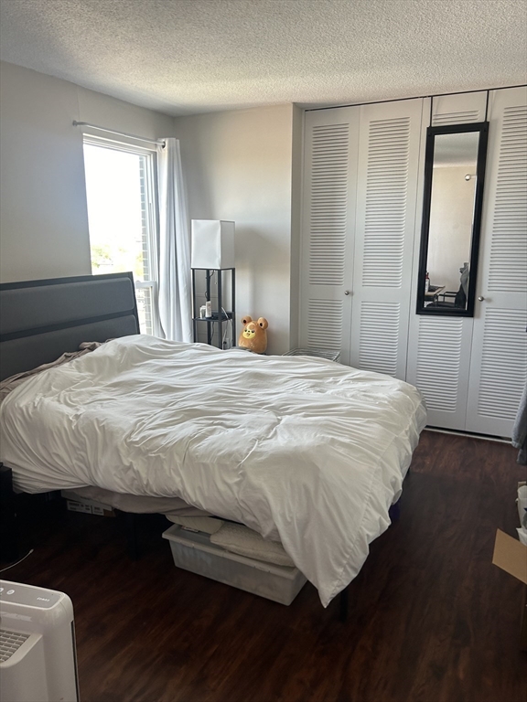2 bed, 2 bath apartment for rent at 872 Massachusetts Ave Unit 1001, Riverside — photo 7 of 9