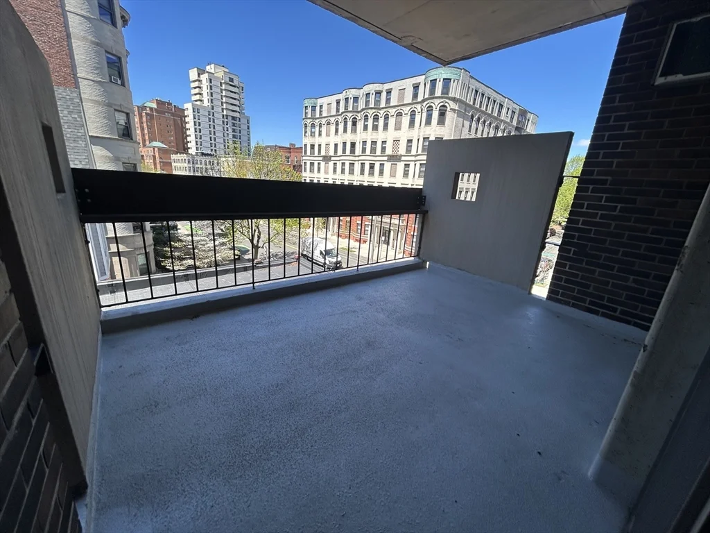 2 bed, 2 bath apartment for rent at 872 Massachusetts Ave Unit 301, Central Square — photo 6 of 9