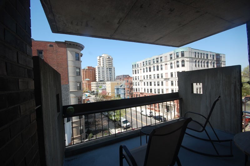 2 bed, 2 bath apartment for rent at 872 Massachusetts Ave Unit 401, Central Square — photo 5 of 11