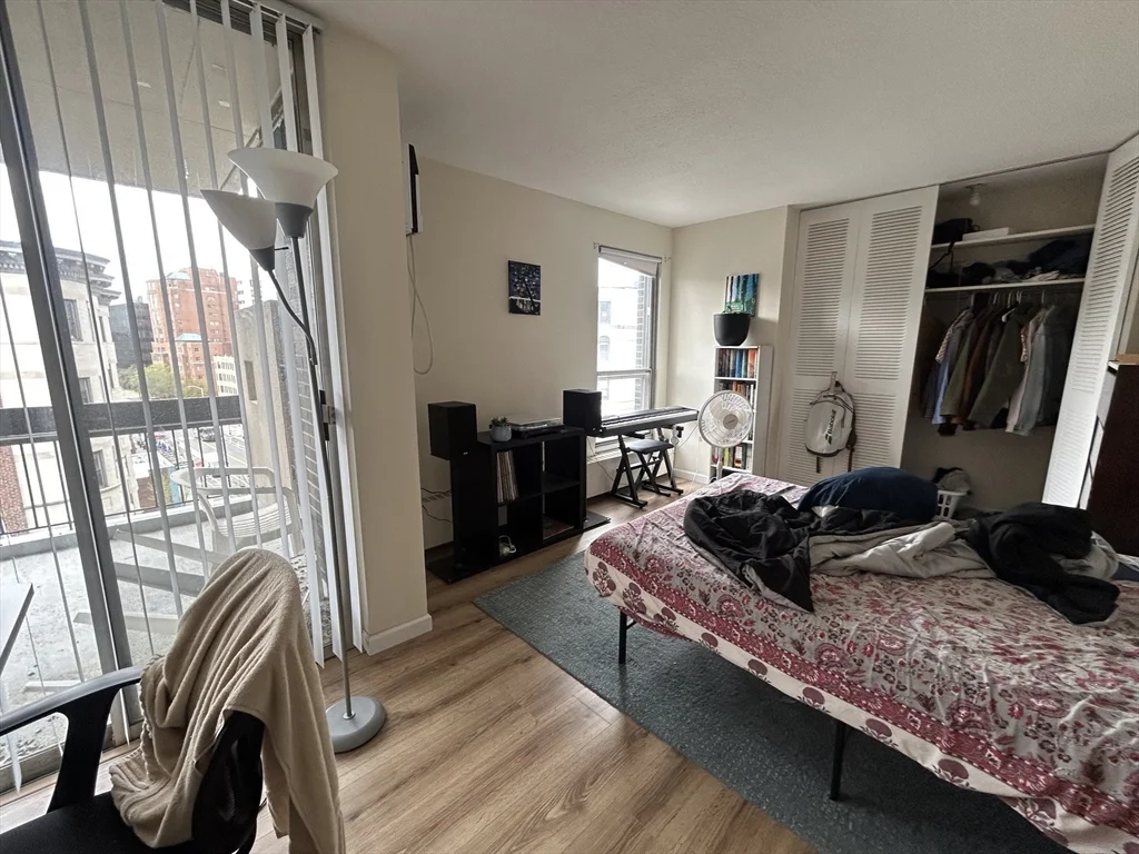 2 bed, 2 bath apartment for rent at 872 Massachusetts Ave Unit 601, Central Square — photo 7 of 10