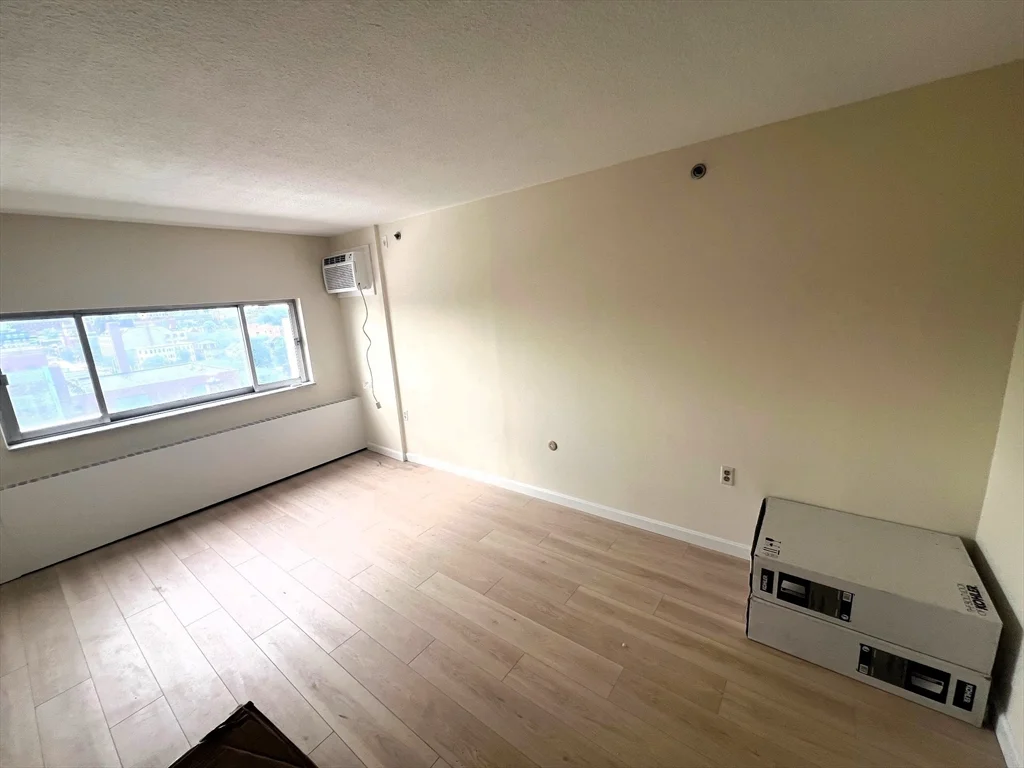 2 bed, 2 bath apartment for rent at 872 Massachusetts Ave Unit 606, Central Square — photo 15 of 17
