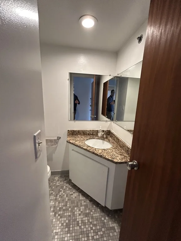 1 bed, 1 bath apartment for rent at 872 Massachusetts Ave Unit 705, Central Square — photo 8 of 8