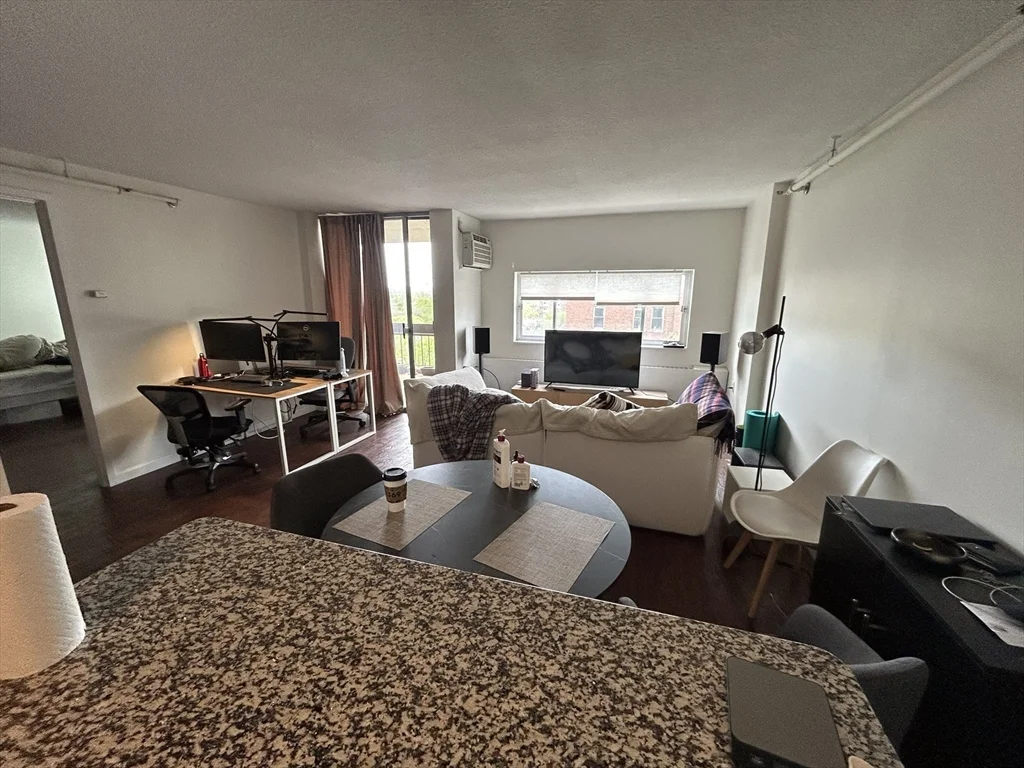 1 bed, 1 bath apartment for rent at 872 Massachusetts Ave Unit 707, Riverside — photo 1 of 8