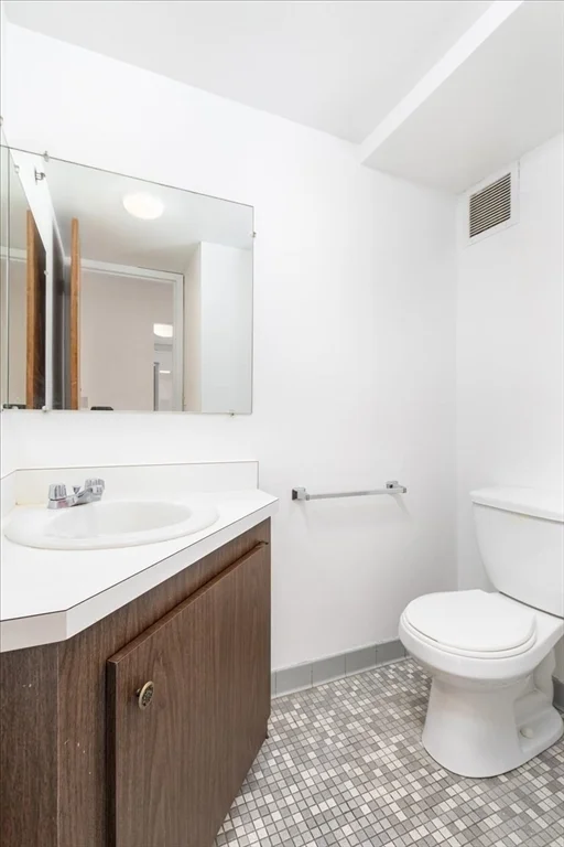 1 bed, 1 bath apartment for rent at 872 Massachusetts Ave Unit 807, Central Square — photo 12 of 13