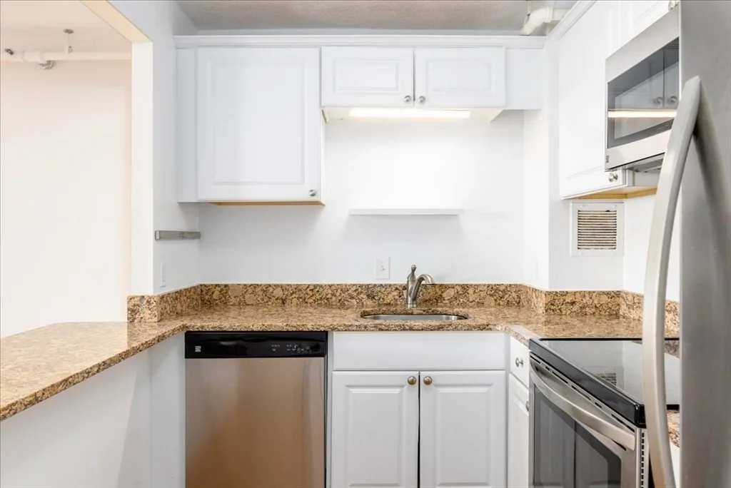 1 bed, 1 bath apartment for rent at 872 Massachusetts Ave Unit 807, Central Square — photo 2 of 13