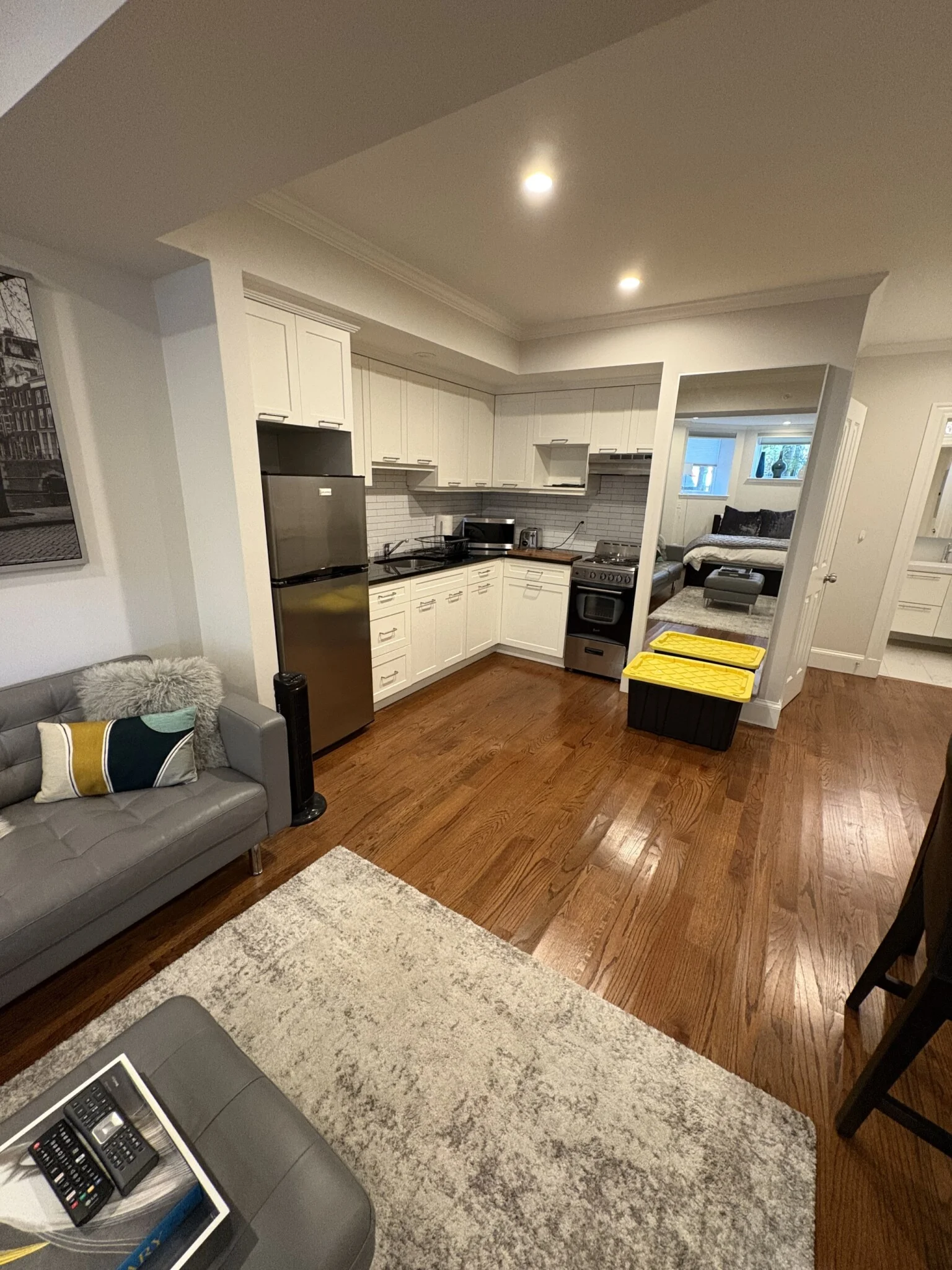 Studio bed, 1 bath apartment for rent at 873 Beacon St Unit B1, Fenway — photo 4 of 5
