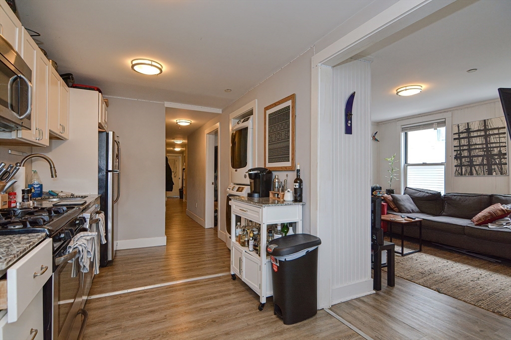 4 bed, 1 bath apartment for rent at 873 E 2nd Unit 3, South Boston — photo 24 of 29