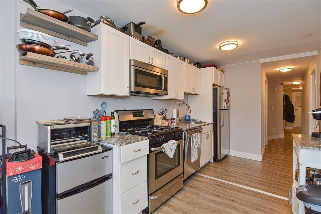 4 bed, 1 bath apartment for rent at 873 E 2nd Unit 3, South Boston — photo 25 of 29
