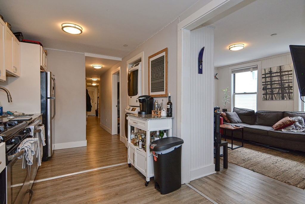 4 bed, 1 bath apartment for rent at 873 E 2nd Unit 3, South Boston — photo 23 of 29