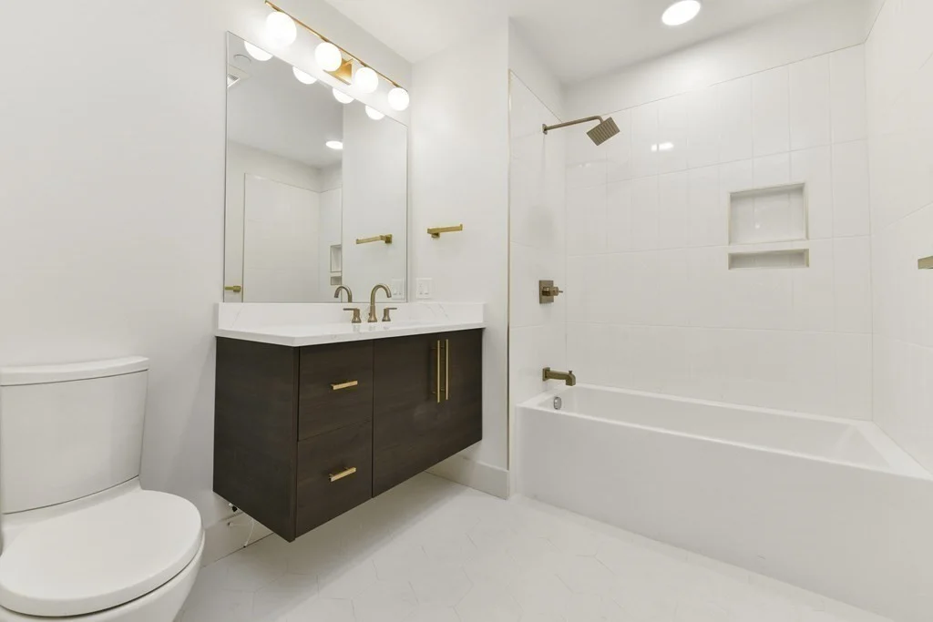3 bed, 2 bath apartment for rent at 874 6th St Unit 2A, South Boston — photo 15 of 18