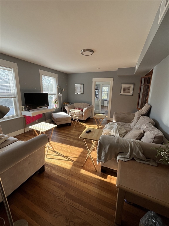 6 bed, 3 bath apartment for rent at 874 East 4th St Unit 2, South Boston