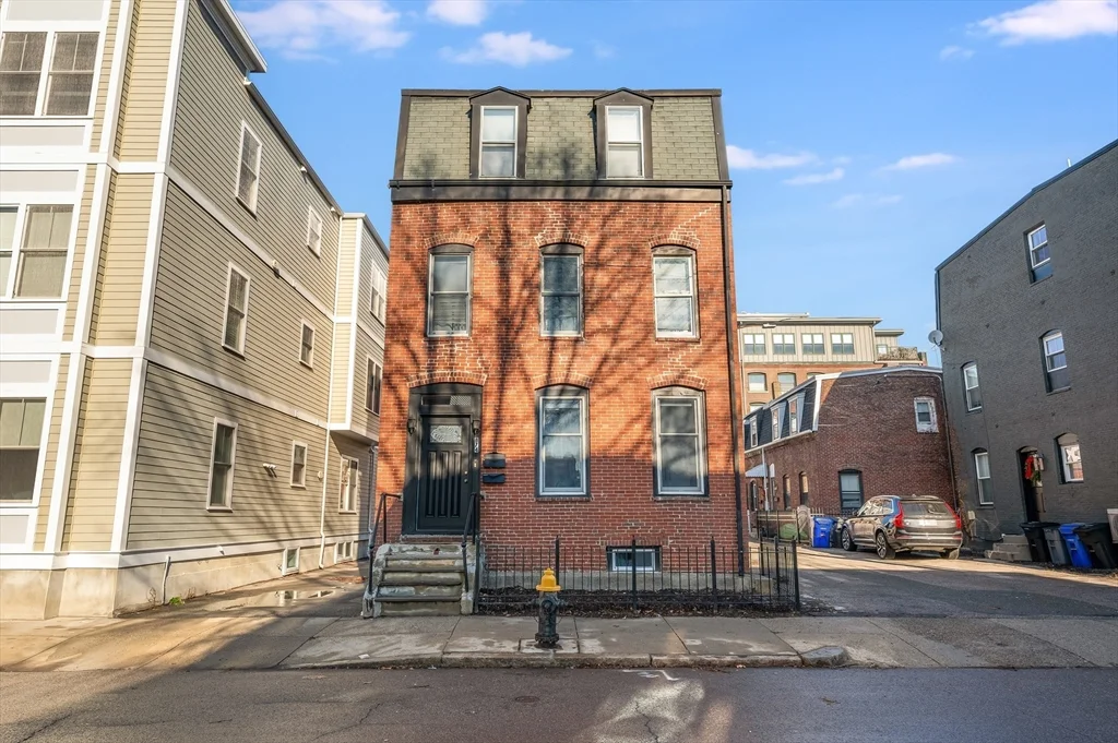 2 bed, 1 bath apartment for rent at 874 East Second St Unit 1, South Boston — photo 8 of 10