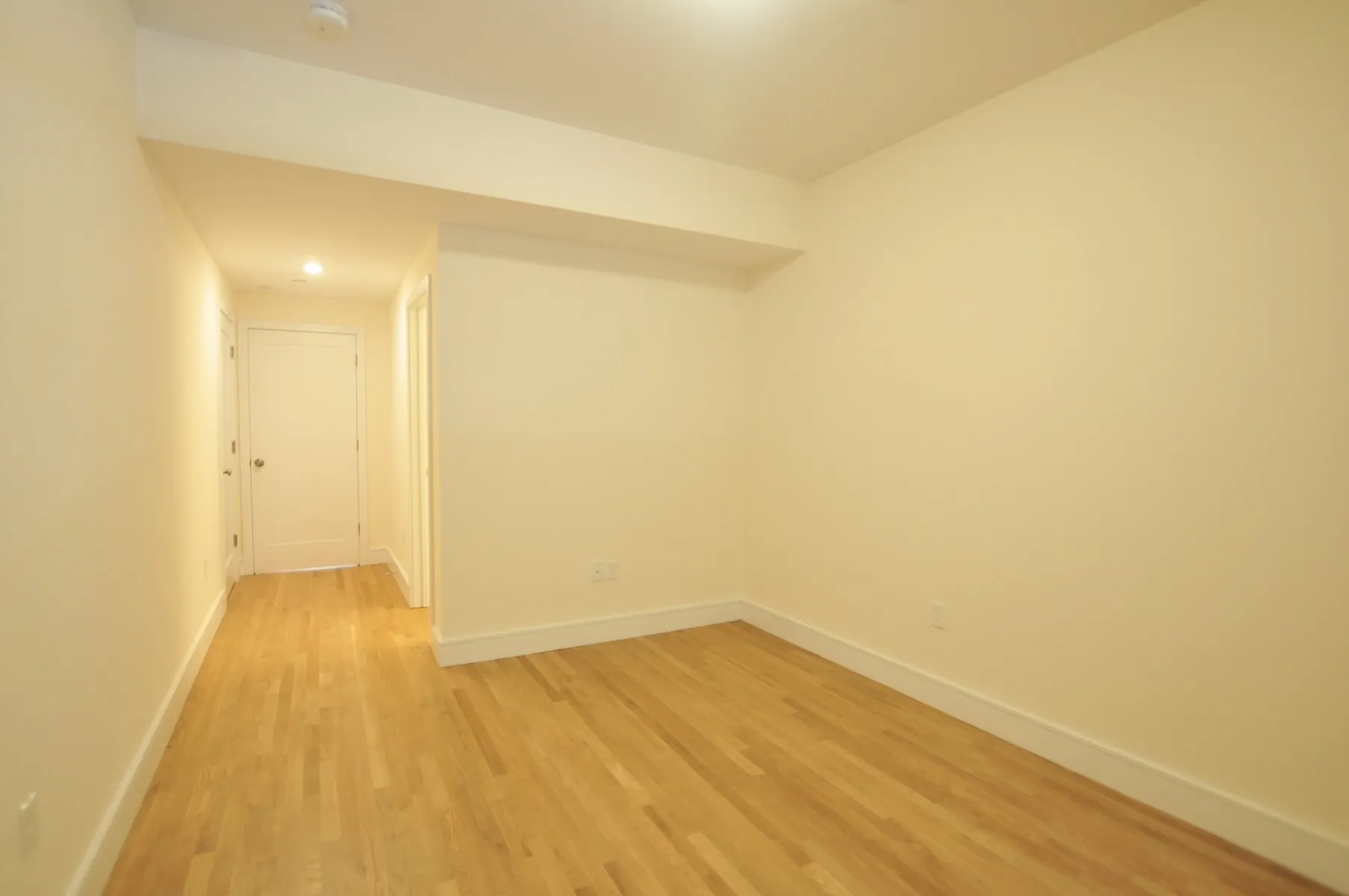 3 bed, 2 bath apartment for rent at 877 Beacon St Unit 1D, Fenway — photo 8 of 13