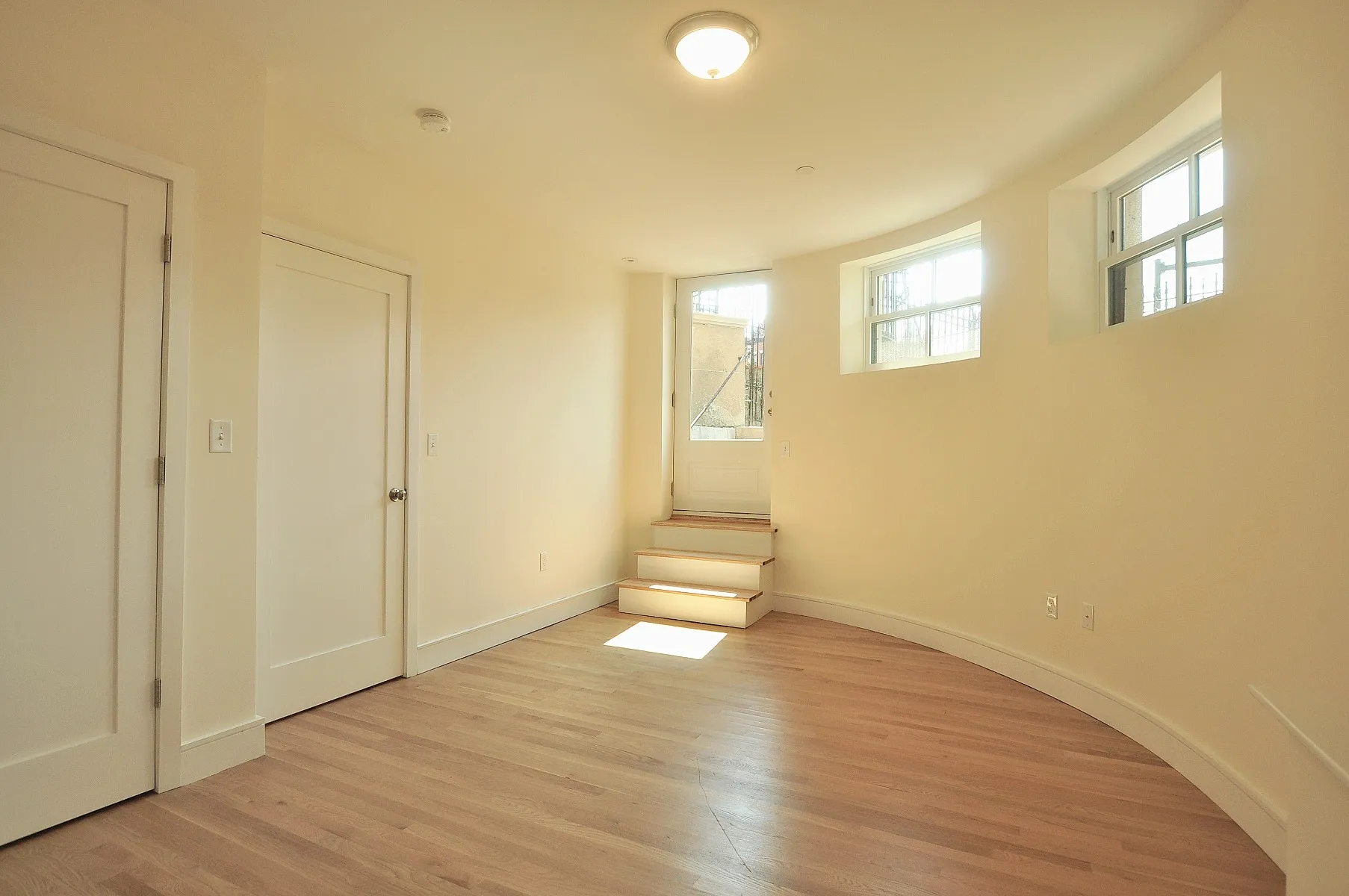 3 bed, 2 bath apartment for rent at 877 Beacon St Unit 1D, Fenway — photo 7 of 13