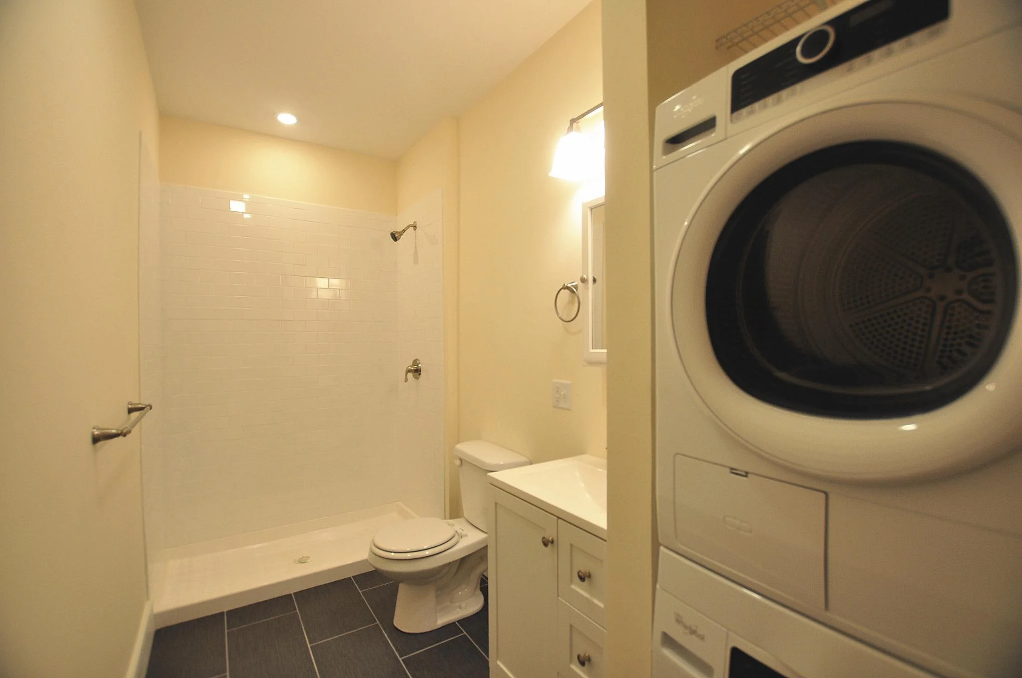 1 bed, 1 bath apartment for rent at 877 Beacon St Unit 6, Fenway — photo 6 of 10