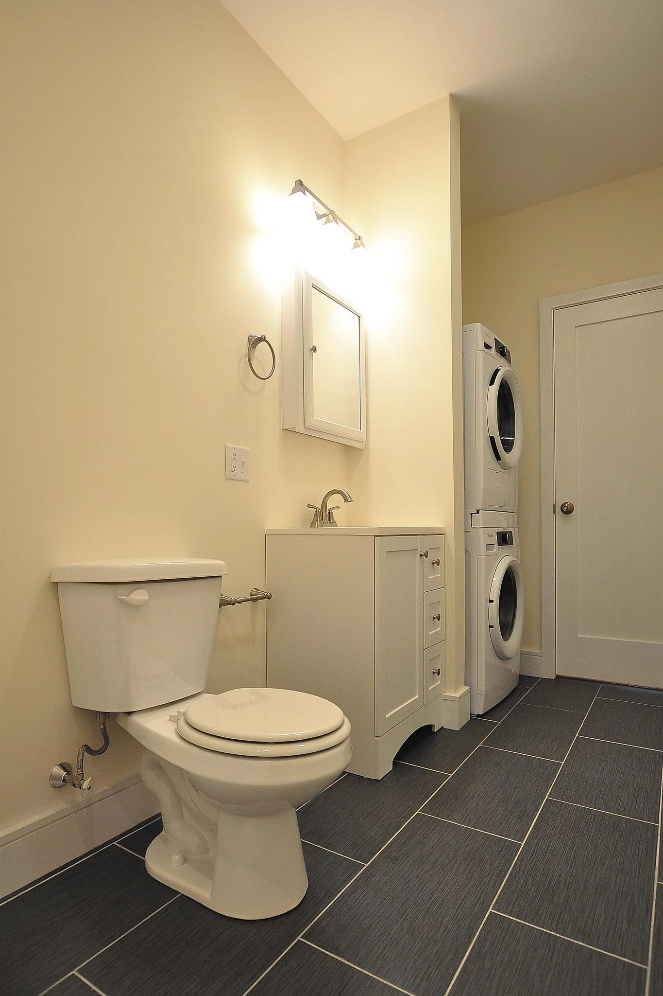 1 bed, 1 bath apartment for rent at 877 Beacon St Unit 6, Fenway — photo 5 of 10