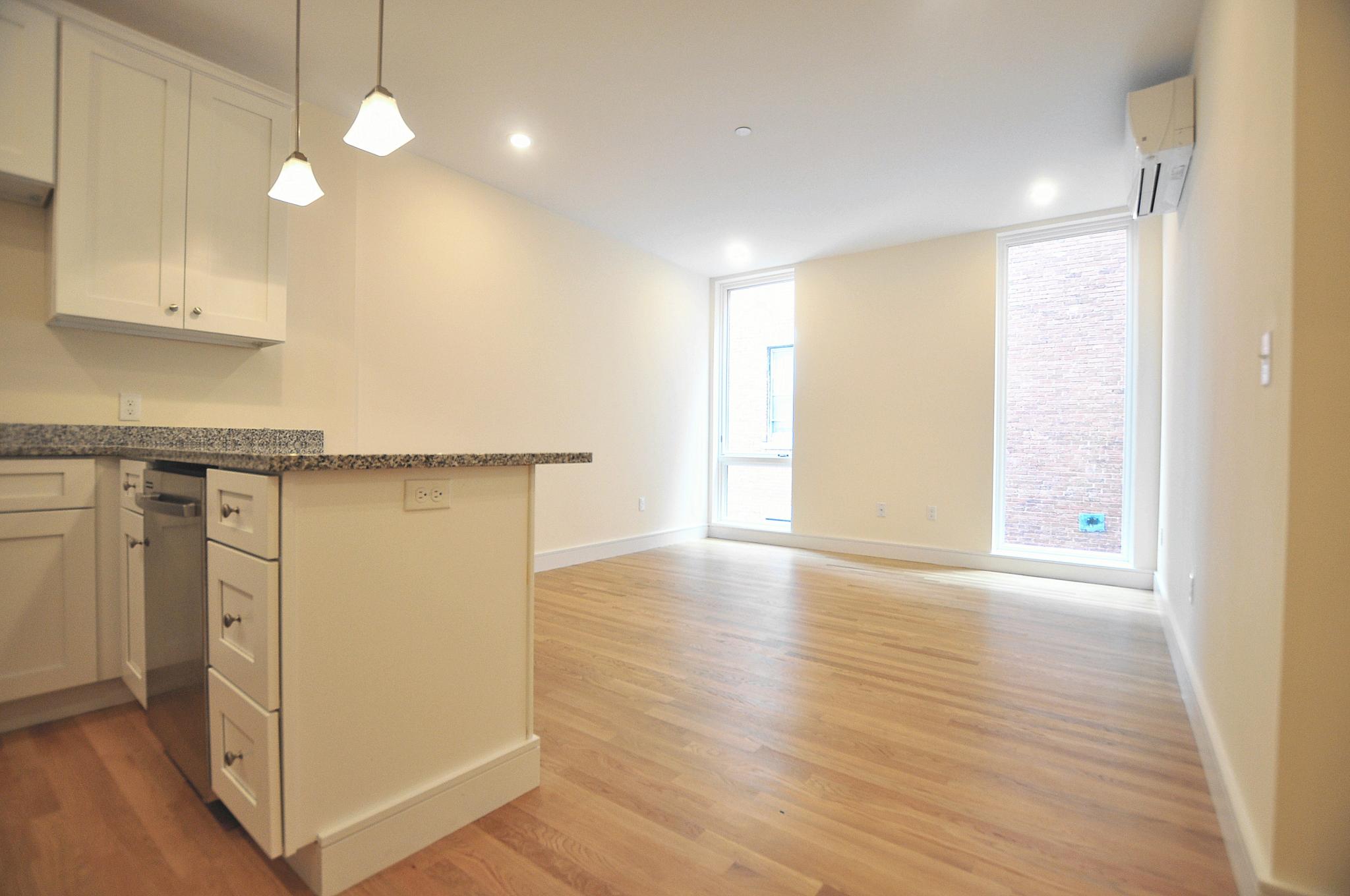 1 bed, 1 bath apartment for rent at 877 Beacon St Unit 8A, Fenway — photo 4 of 14