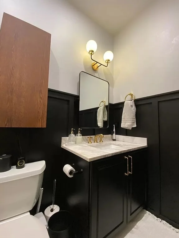 2 bed, 1 bath apartment for rent at 877 Harrison Ave Unit 5, South End — photo 12 of 31