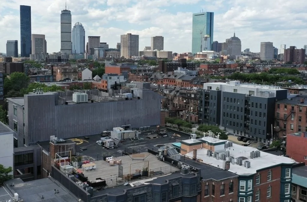 2 bed, 1 bath apartment for rent at 877 Harrison Ave Unit 5, South End — photo 31 of 31