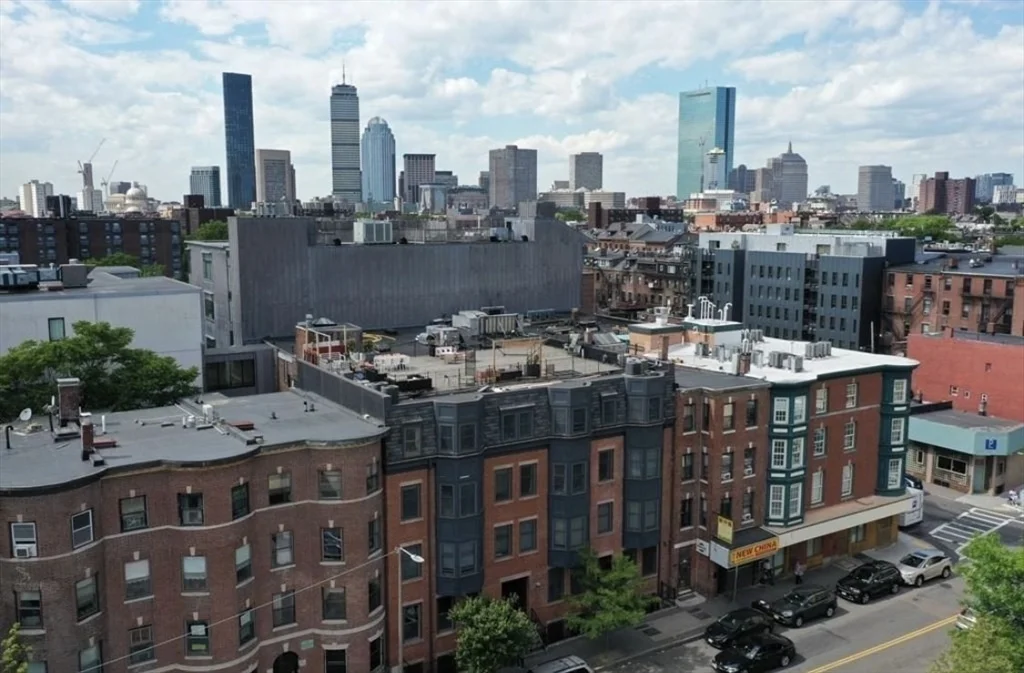 2 bed, 1 bath apartment for rent at 877 Harrison Ave Unit 5, South End — photo 30 of 31
