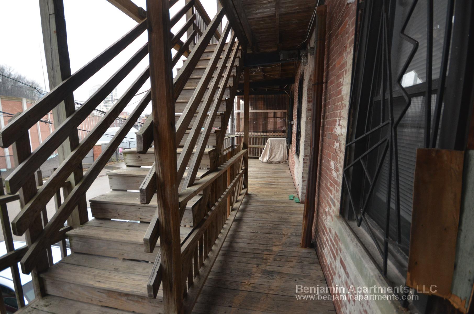 4 bed, 2 bath apartment for rent at 878 Huntington Ave Unit 2R, Mission Hill — photo 10 of 10