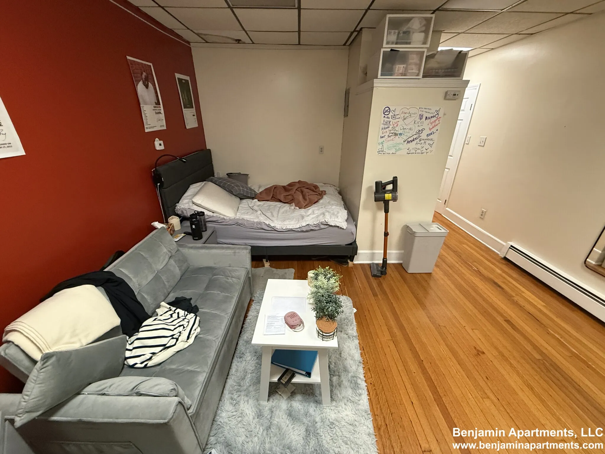 Studio bed, 1 bath apartment for rent at 879 Beacon St Unit 10, Fenway — photo 3 of 7