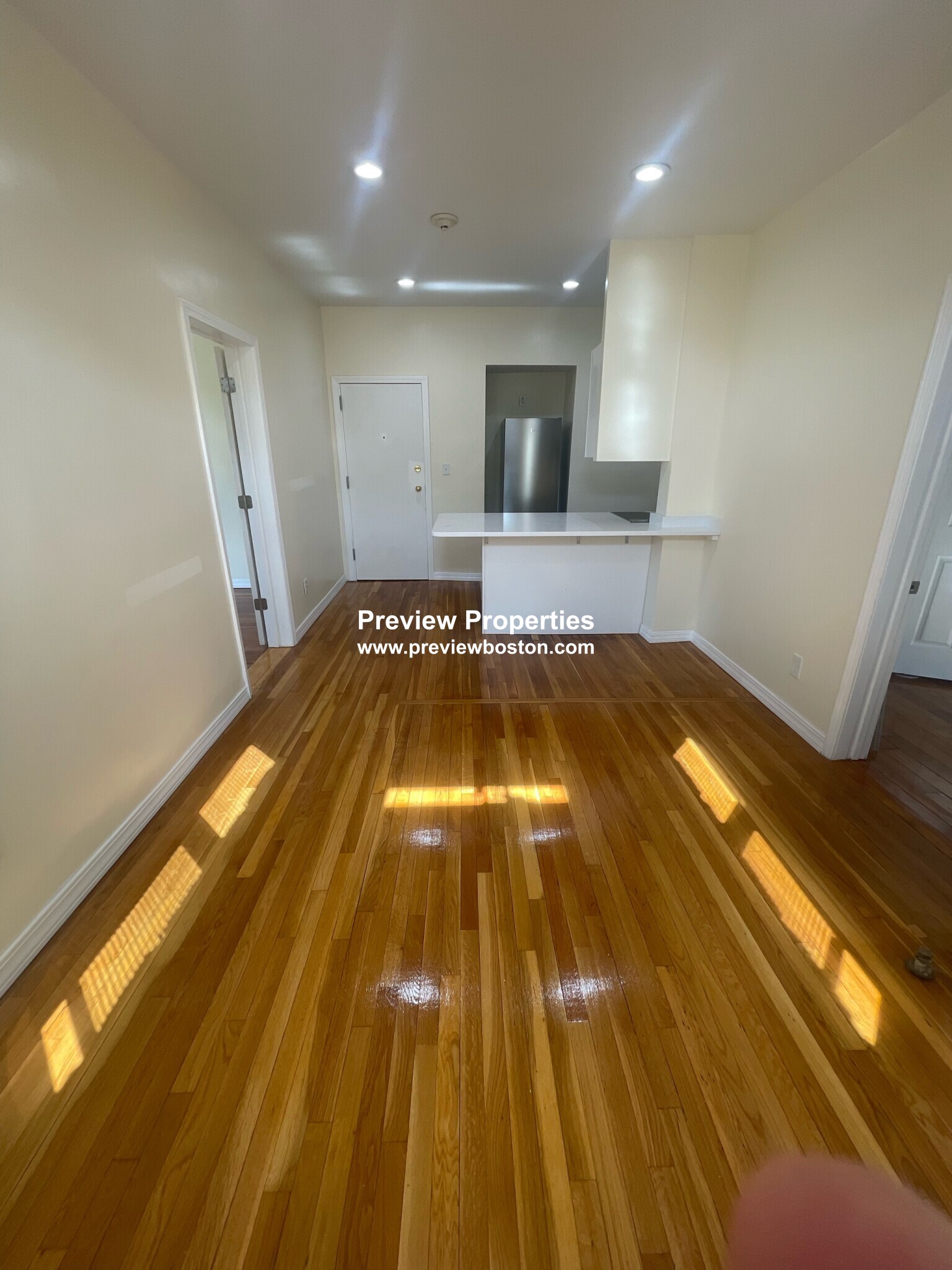 2 bed, 1 bath apartment for rent at 879 Beacon St Unit 11P, Fenway