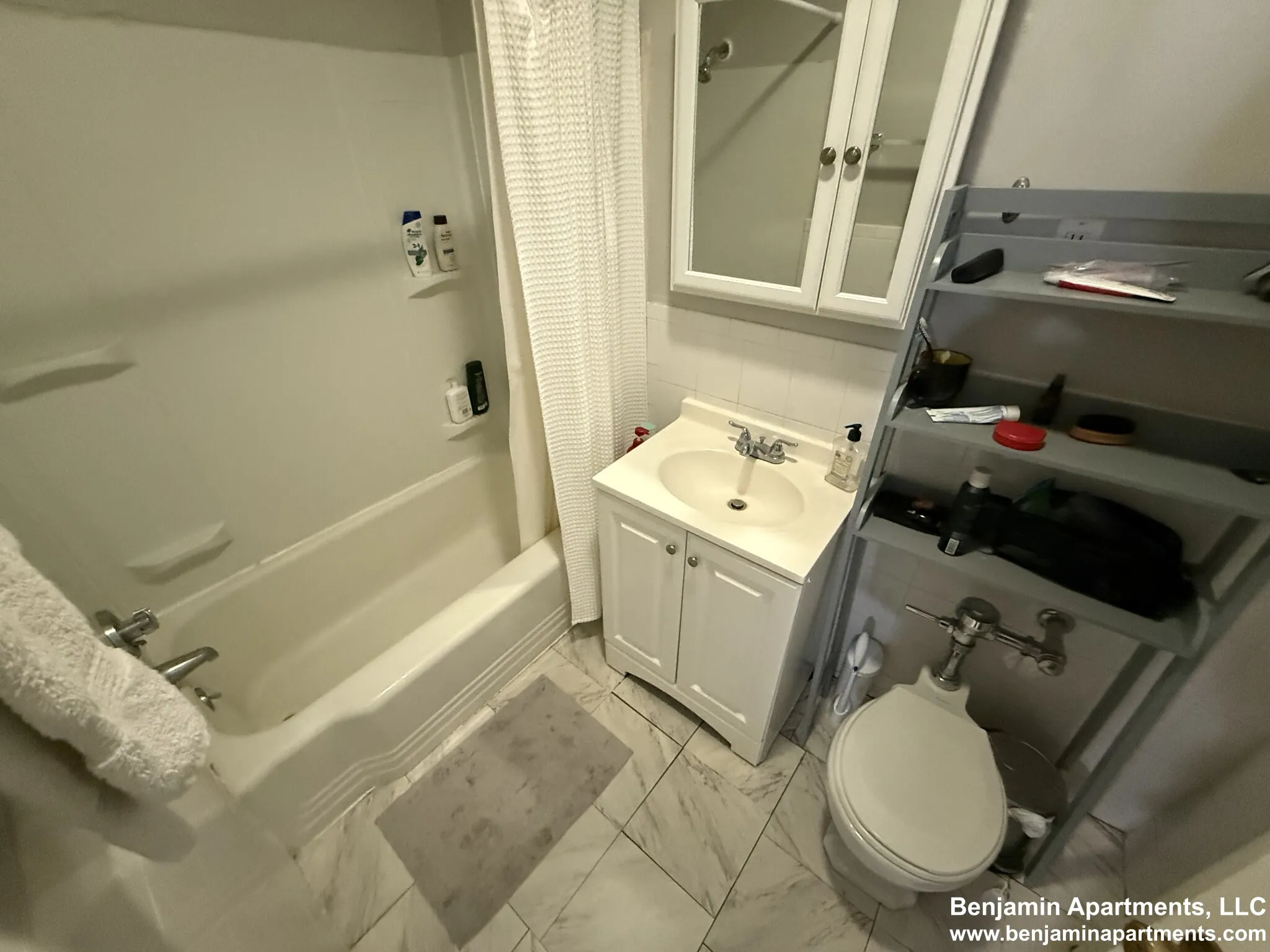 2 bed, 1 bath apartment for rent at 879 Beacon St Unit 12, Fenway — photo 11 of 11