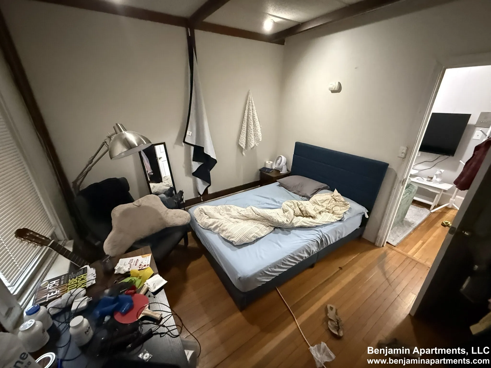 2 bed, 1 bath apartment for rent at 879 Beacon St Unit 12, Fenway — photo 10 of 11