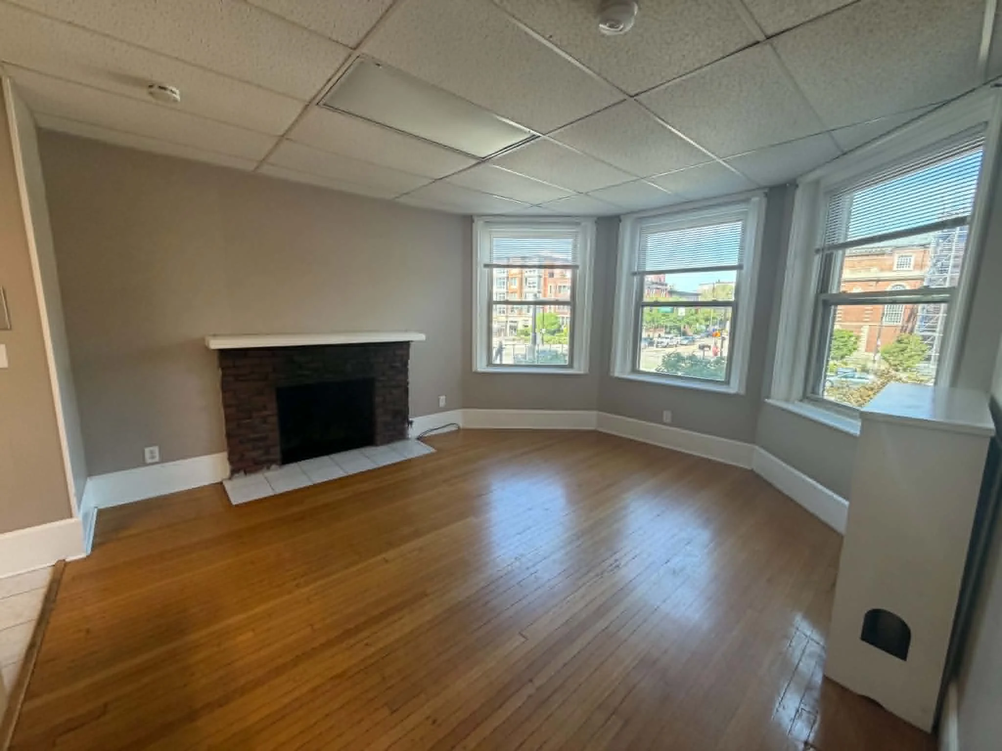 1 bed, 1 bath apartment for rent at 879 Beacon St Unit 21, Fenway