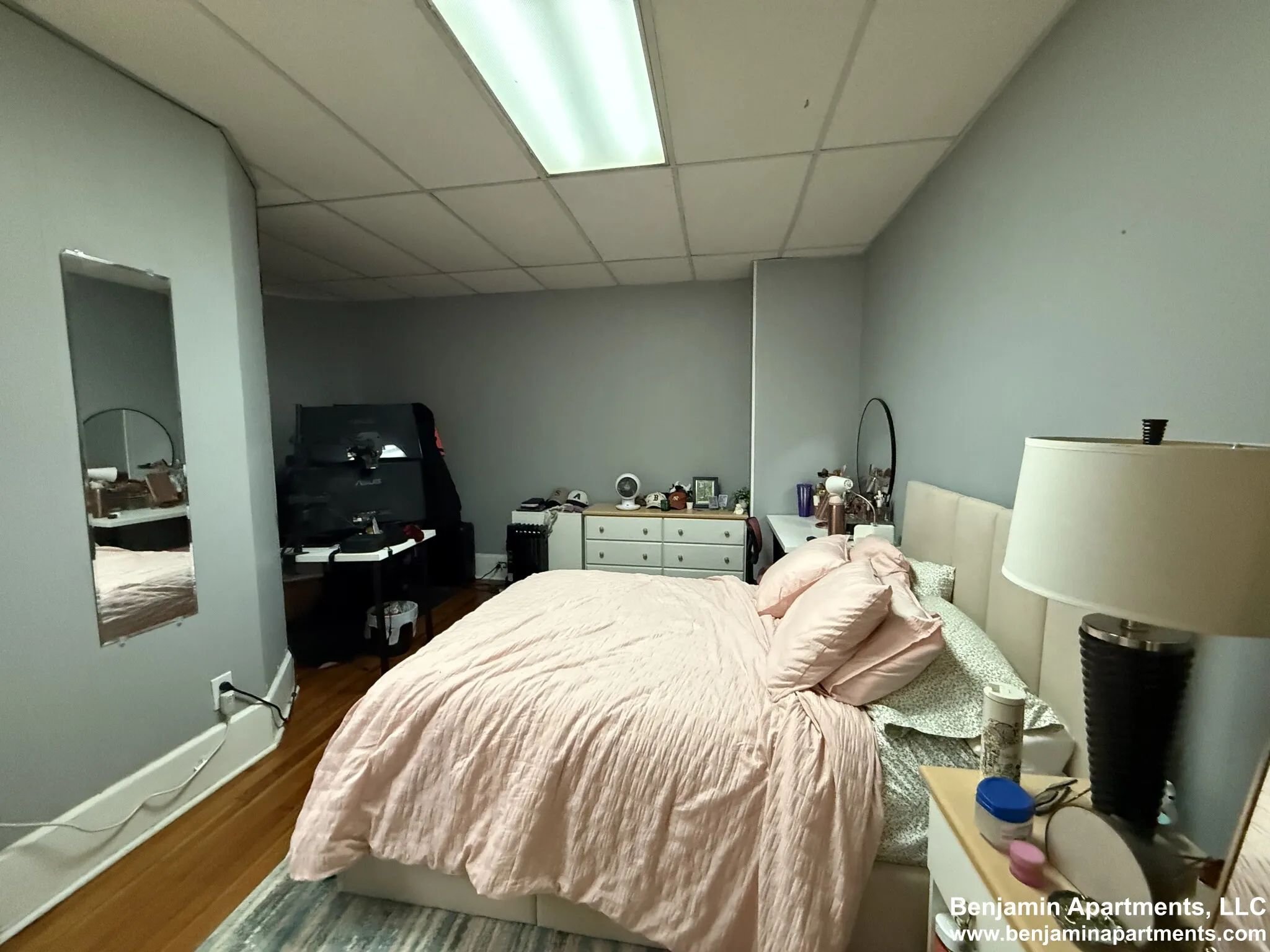 1 bed, 1 bath apartment for rent at 879 Beacon St Unit 31, Fenway — photo 4 of 6