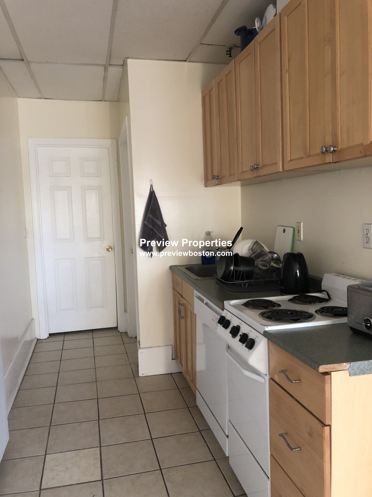 2 bed, 1 bath apartment for rent at 879 Beacon St Unit 32P, Fenway