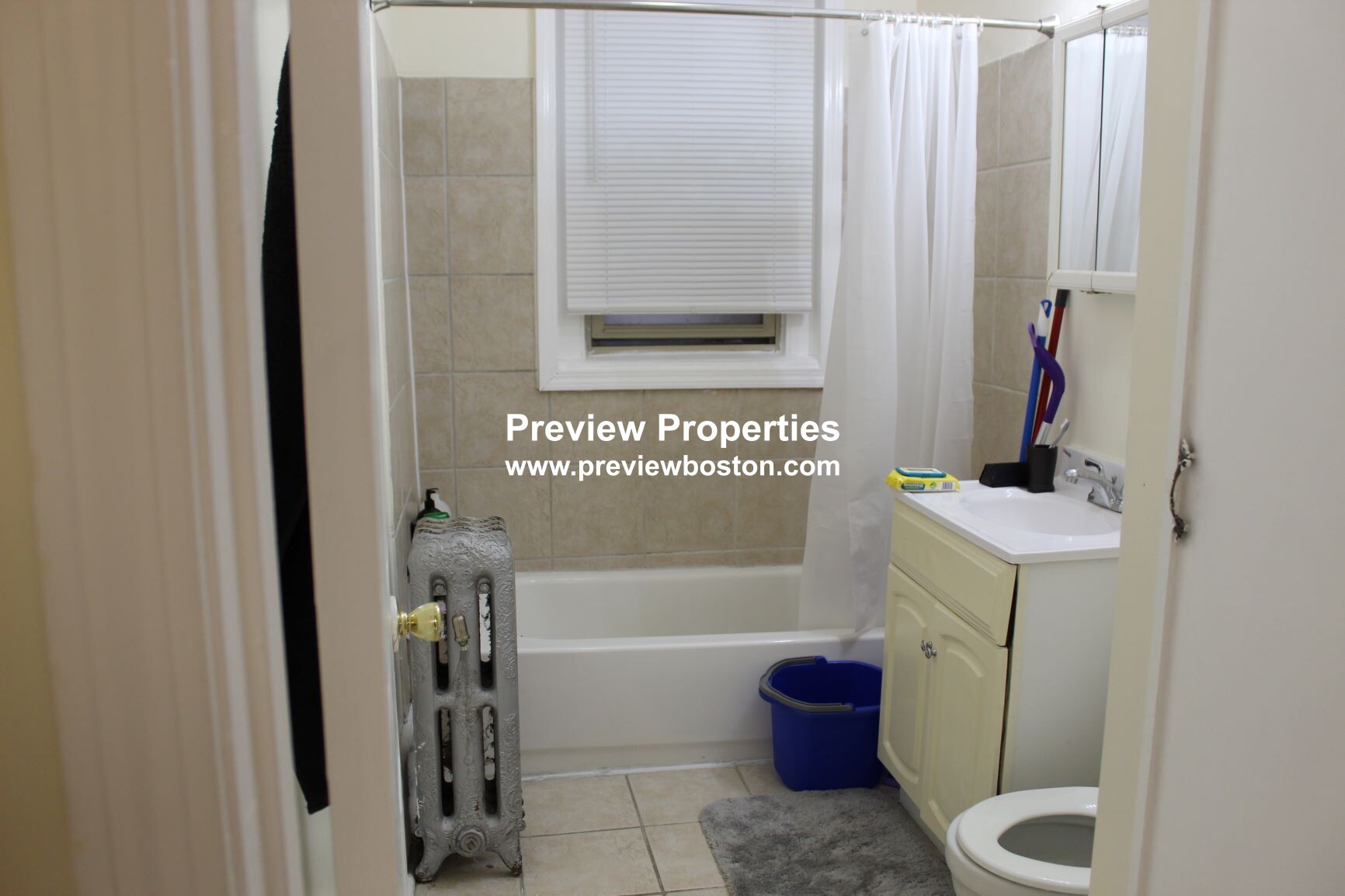 2 bed, 1 bath apartment for rent at 879 Beacon St Unit 32P, Fenway — photo 10 of 10