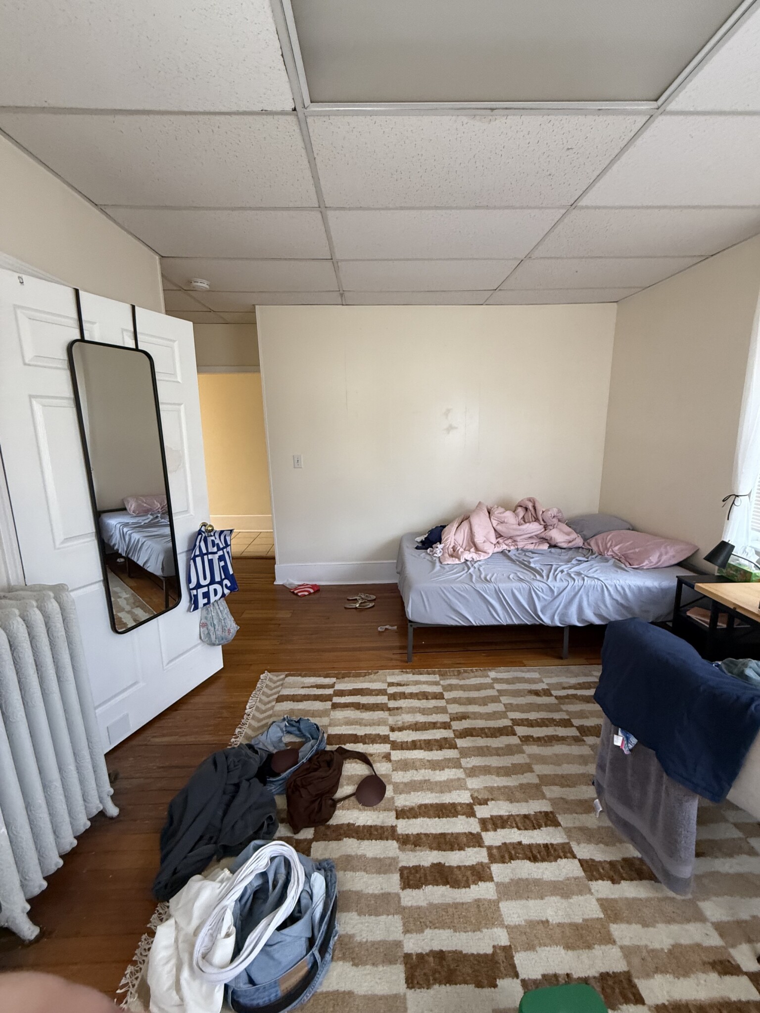 2 bed, 1 bath apartment for rent at 879 Beacon St Unit 34, Fenway — photo 13 of 15