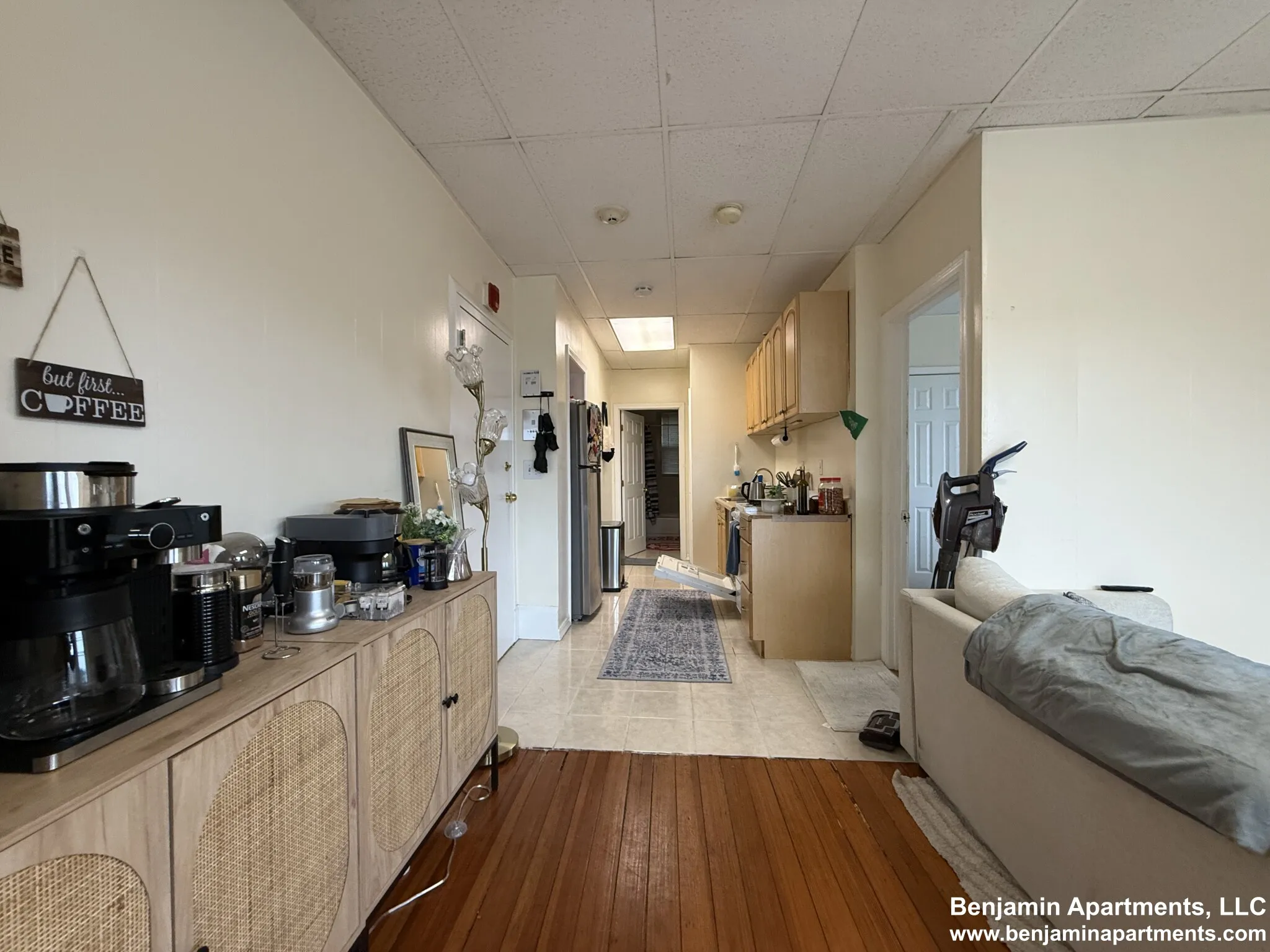 2 bed, 1 bath apartment for rent at 879 Beacon St Unit 42, Fenway — photo 5 of 9
