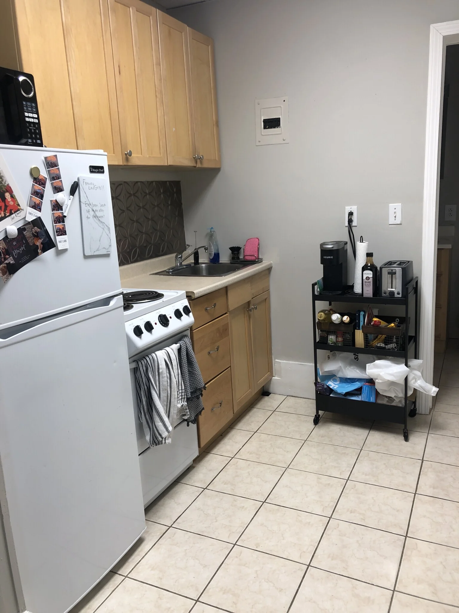 2 bed, 1 bath apartment for rent at 879 Beacon St Unit 43, Fenway — photo 4 of 5