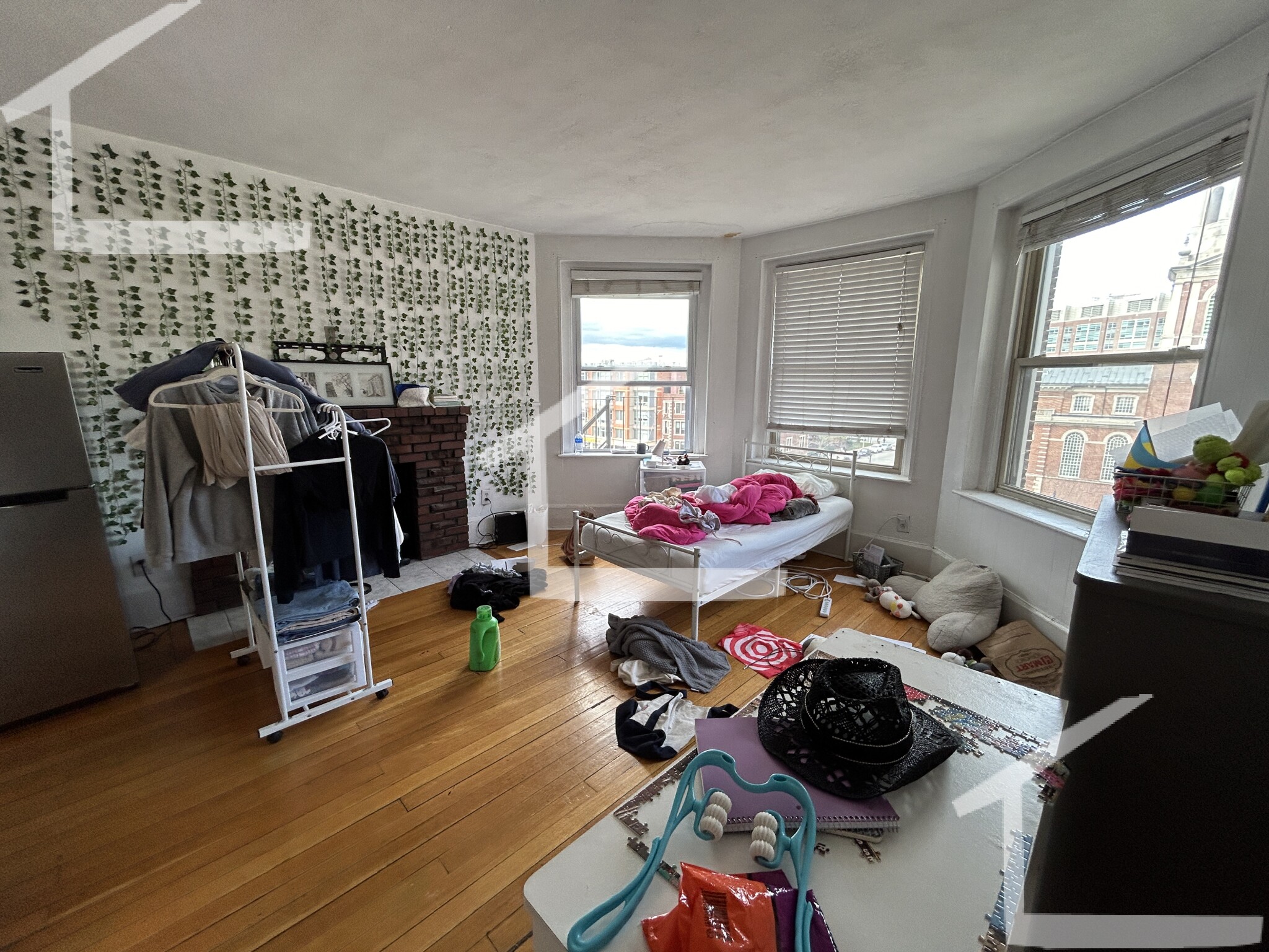 1 bed, 1 bath apartment for rent at 879 Beacon St Unit 51, Fenway — photo 5 of 13