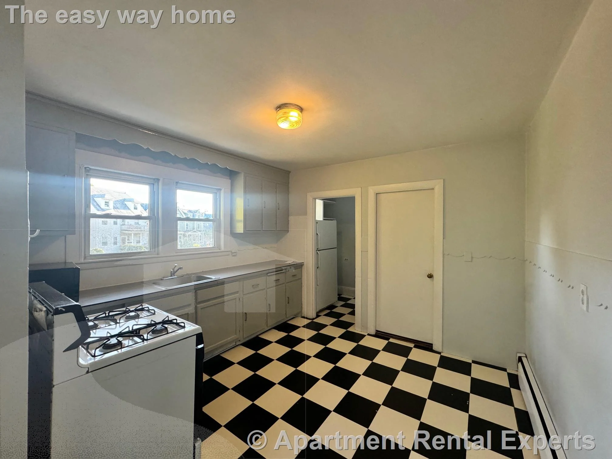 3 bed, 1 bath apartment for rent at 879 Broadway Unit 2, Davis Square — photo 3 of 9