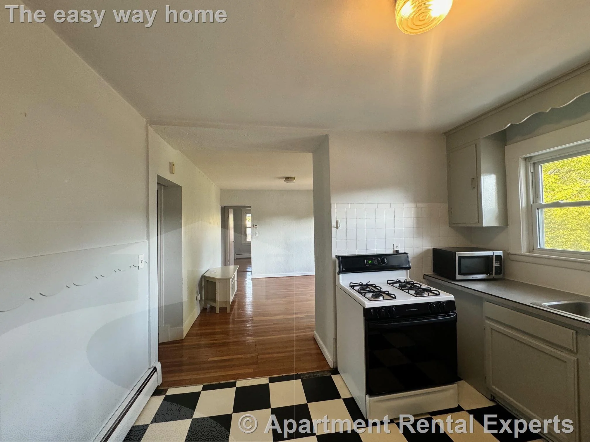 3 bed, 1 bath apartment for rent at 879 Broadway Unit 2, Davis Square — photo 2 of 9